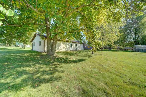 315 E Walnut St, Waterloo, IN 46793 photo 25