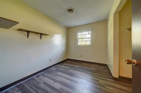 315 E Walnut St, Waterloo, IN 46793 photo 19