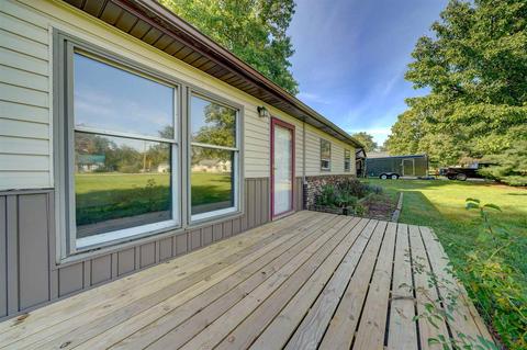 315 E Walnut St, Waterloo, IN 46793 photo 8