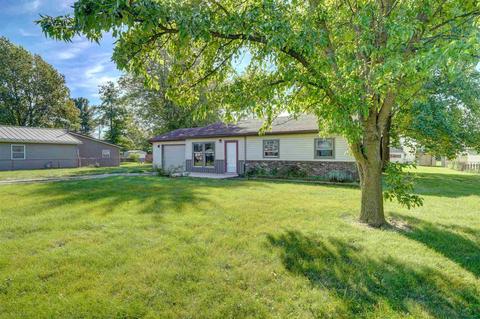 315 E Walnut St, Waterloo, IN 46793 photo 1
