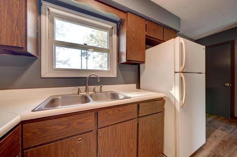 315 E Walnut St, Waterloo, IN 46793 photo 12