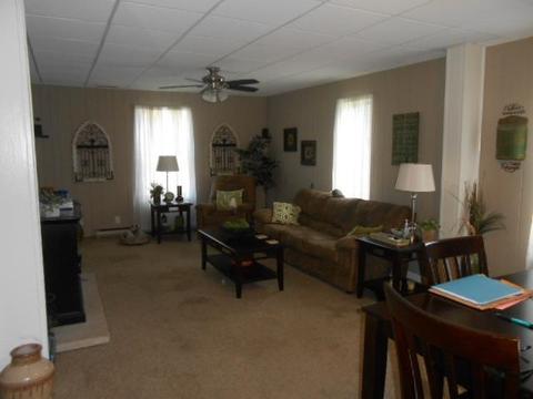 309 E Race St, Odon, IN 47562 photo 12