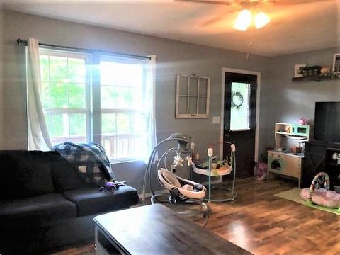 9859 E Summitt Ln, Bloomfield, IN 47424 photo 2