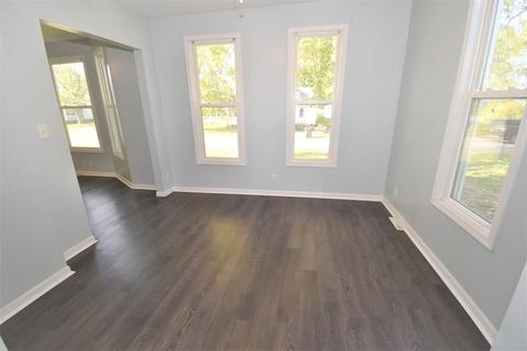 301 E Main St, Fowler, IN 47944 photo 11