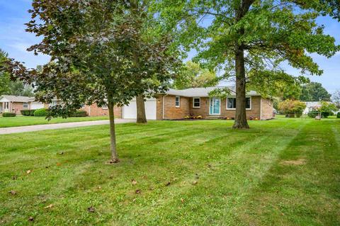 905 E Cooper Rd, Muncie, IN 47303 photo 2