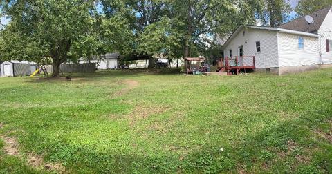 744 S Section St, Dugger, IN 47848 photo 16