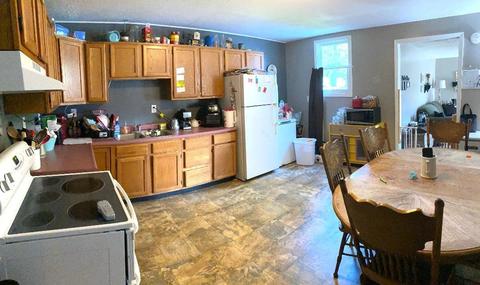 744 S Section St, Dugger, IN 47848 photo 6