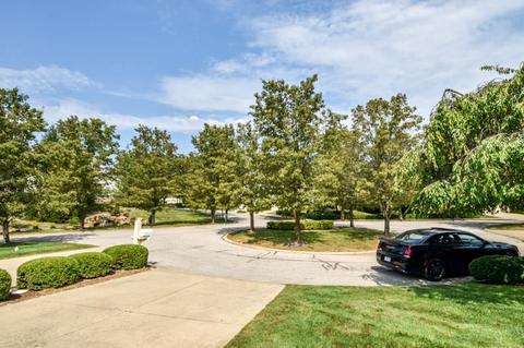 909 S Baldwin Dr, Bloomington, IN 47401 photo 32