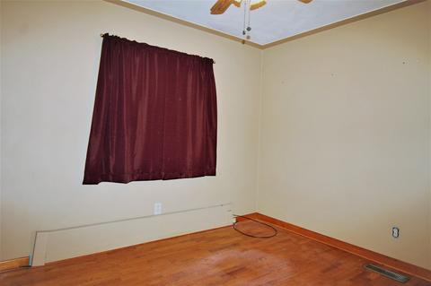 735 Colgrove St, Waterloo, IN 46793 photo 16