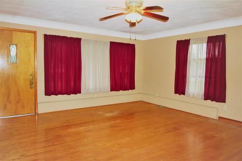 735 Colgrove St, Waterloo, IN 46793 photo 5