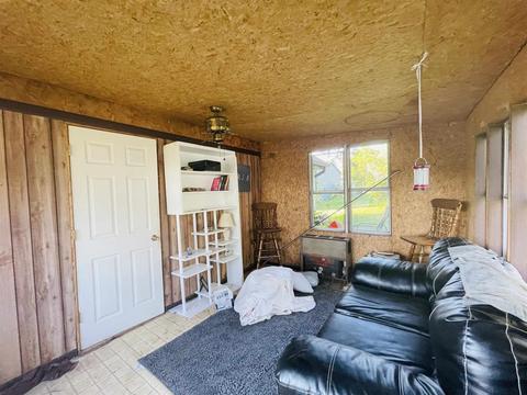 690 W Douglas St, Waterloo, IN 46793 photo 7