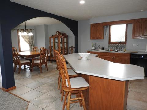 957 Echo Ln, Kokomo, IN 46902 photo 11