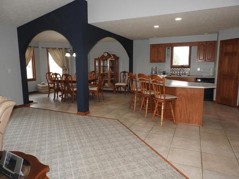 957 Echo Ln, Kokomo, IN 46902 photo 9