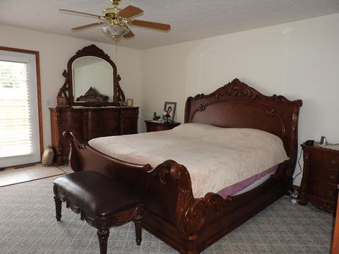 957 Echo Ln, Kokomo, IN 46902 photo 16