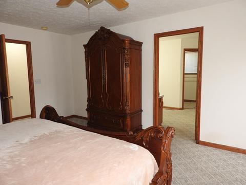 957 Echo Ln, Kokomo, IN 46902 photo 18