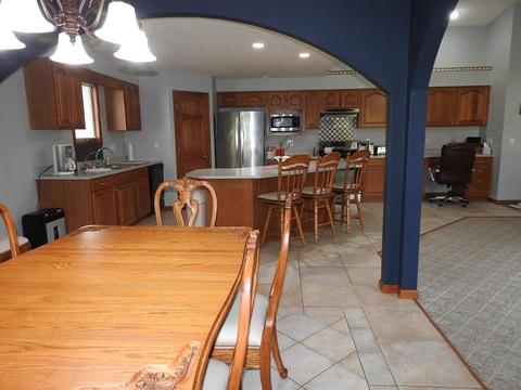 957 Echo Ln, Kokomo, IN 46902 photo 12
