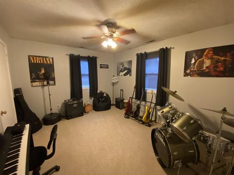 224 W Warren St, Mitchell, IN 47446 photo 9