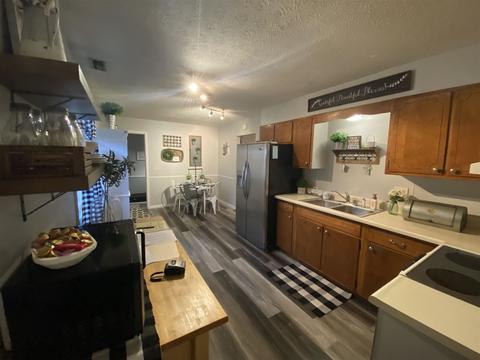 224 W Warren St, Mitchell, IN 47446 photo 6