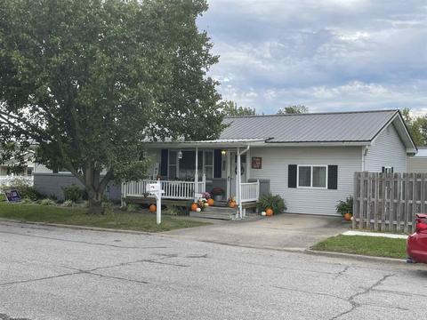 224 W Warren St, Mitchell, IN 47446 photo 1