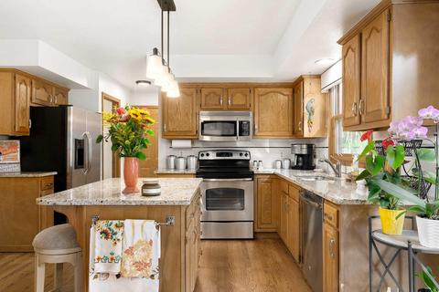 50578 Pine Row Ct, Granger, IN 46530 photo 10