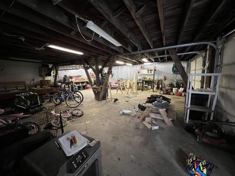 306 E South St, Centerville, IN 47330 photo 11