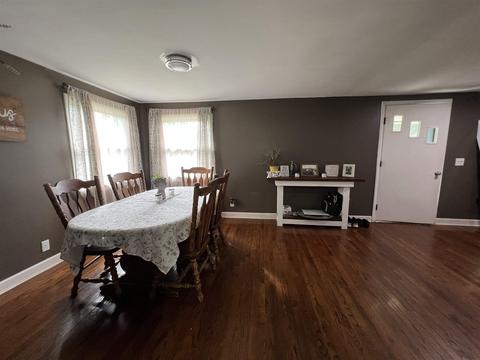 306 E South St, Centerville, IN 47330 photo 4