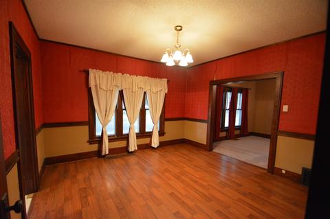 370 S Wayne St, Waterloo, IN 46793 photo 7