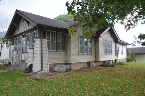 370 S Wayne St, Waterloo, IN 46793 photo 2