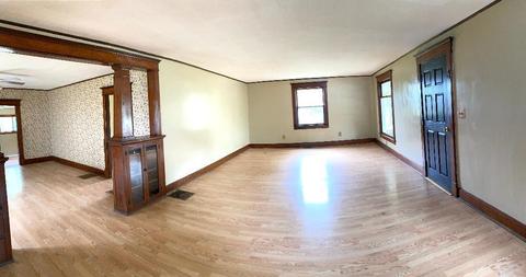 365 E Broad St, Lyons, IN 47443 photo 7