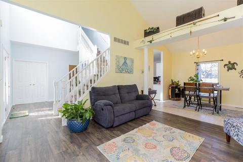 11631 E Wolfe Bridge Dr, Granger, IN 46530 photo 18
