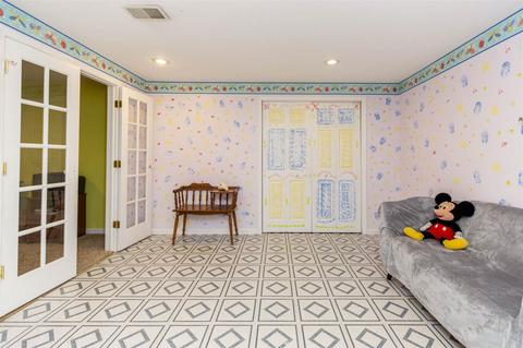 11631 E Wolfe Bridge Dr, Granger, IN 46530 photo 7