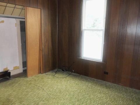 359 E 6th St, Peru, IN 46970 photo 10