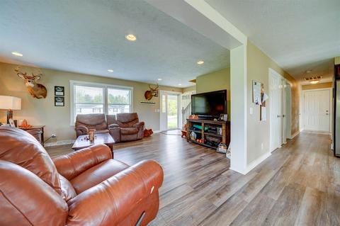 4920 E 185 S, Lagrange, IN 46761 photo 8