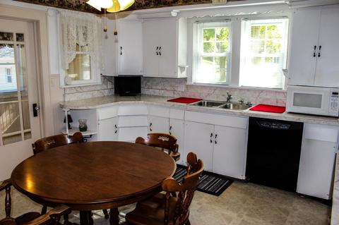 530 E Cherry St, Bluffton, IN 46714 photo 8