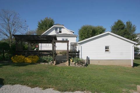 903 E 15th St, Jasper, IN 47546 photo 2