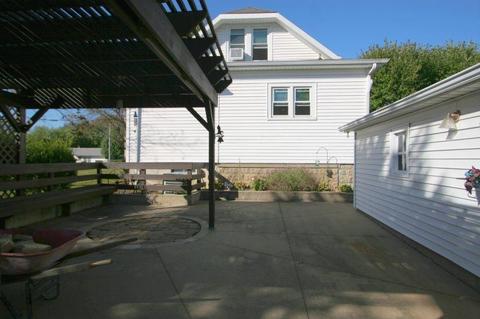 903 E 15th St, Jasper, IN 47546 photo 3