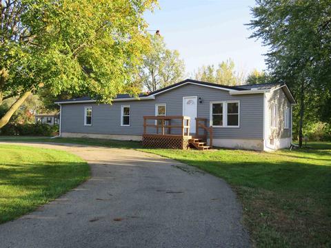 0260 E 700 N, Howe, IN 46746 photo 1