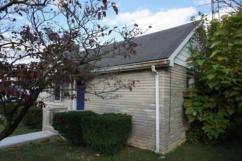 504 S 9th St, Mitchell, IN 47446 photo 3
