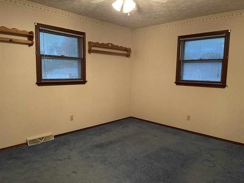 315 Bennett Rd, Bedford, IN 47421 photo 11