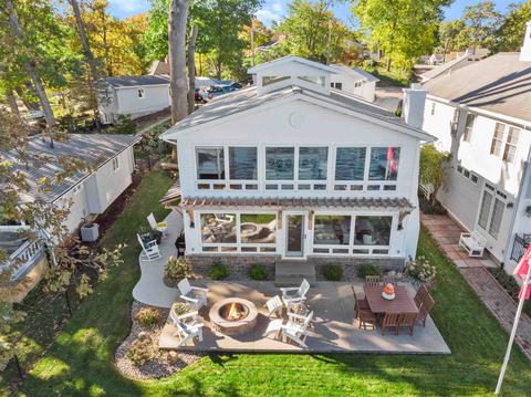 809 E Willis Park Dr, North Webster, IN 46555 photo 2
