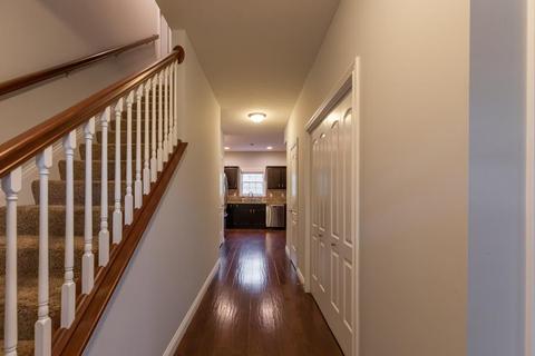2776 E Creeks Edge Dr, Bloomington, IN 47401 photo 2