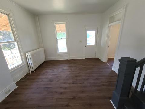 51 E Spring St, Peru, IN 46970 photo 5