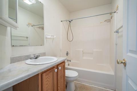 904 Trail Rd, Auburn, IN 46706 photo 16