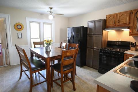 219 N Union St, Delphi, IN 46923 photo 7