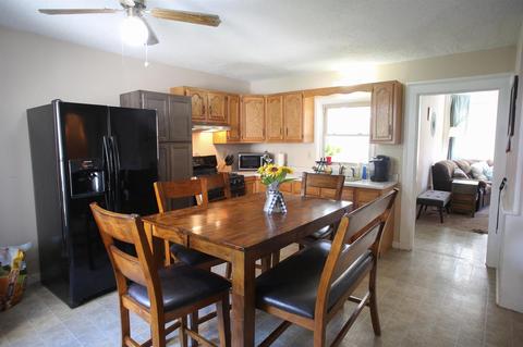 219 N Union St, Delphi, IN 46923 photo 8