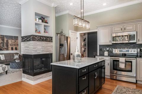 8837 S Morrison Ct, Bloomington, IN 47401 photo 7