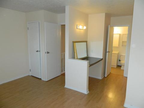 583 E Graham Pl, Bloomington, IN 47401 photo 8