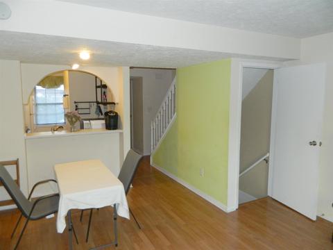 583 E Graham Pl, Bloomington, IN 47401 photo 2
