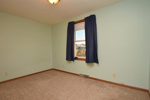 1377 Maple Ln, Nappanee, IN 46550 photo 17