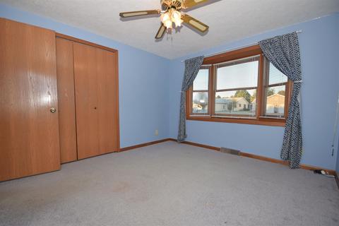1377 Maple Ln, Nappanee, IN 46550 photo 16